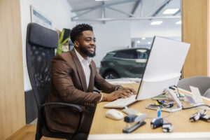 used car dealer insurance companies